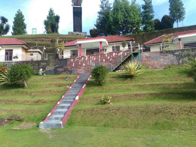 Long stair case  and walk way to the villa on the hill